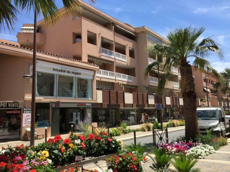 Ferienwohnung Le Coeur De Sainte Maxime Exterior foto